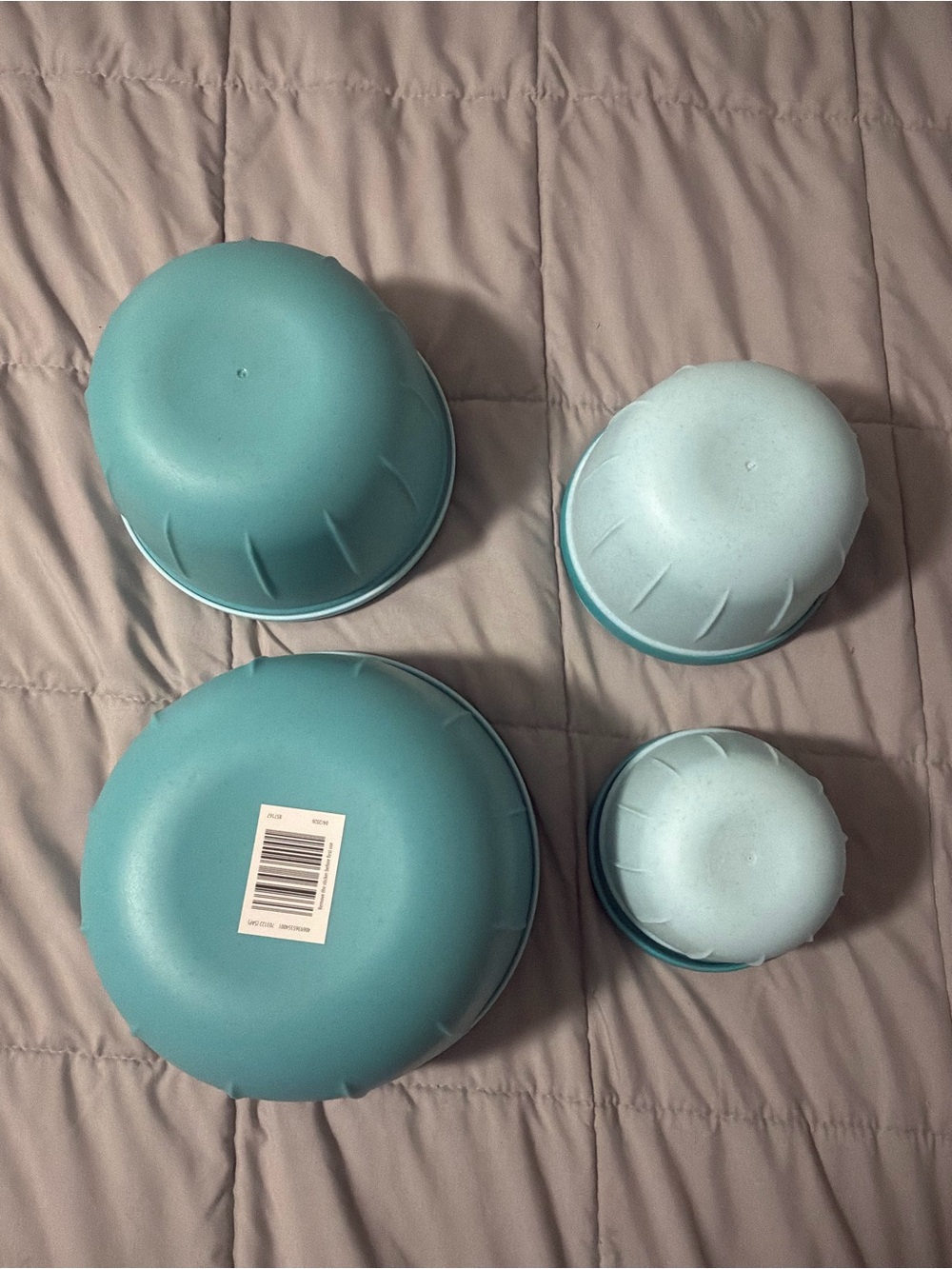 Crofton 8 Piece Light Blue Nesting Food Storage Bowl Set with Lids - Picture 3 of 4